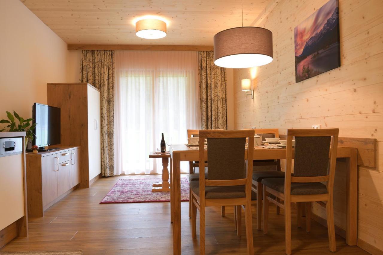Villa Alpin Holzgau Eksteriør bilde