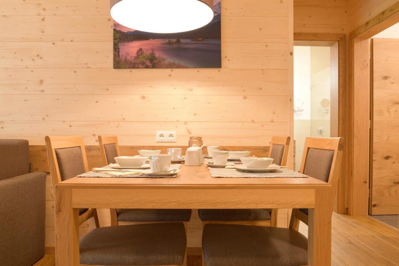 Villa Alpin Holzgau Eksteriør bilde